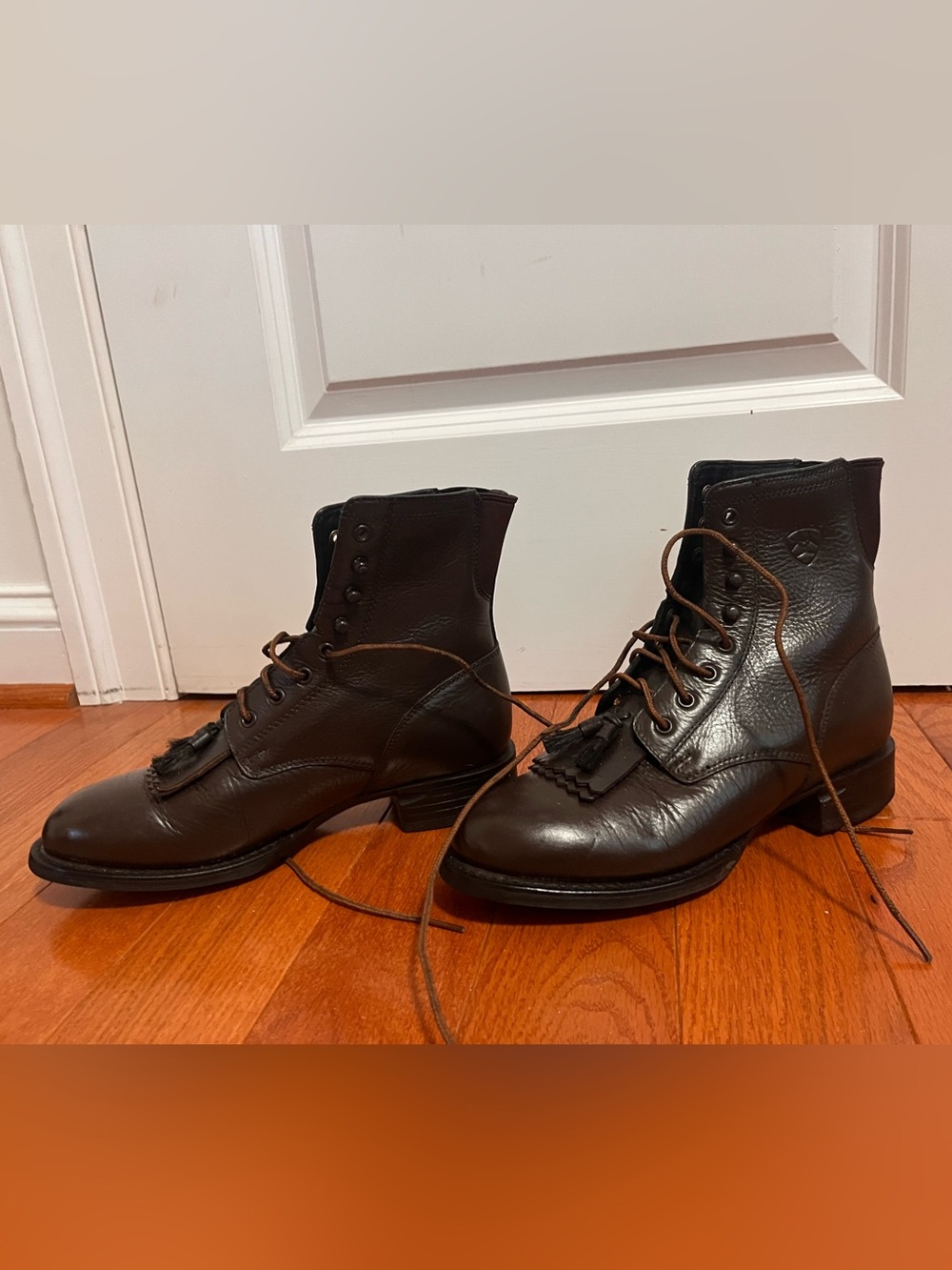 Ariat Dark Brown Leather Lace-Up Boots